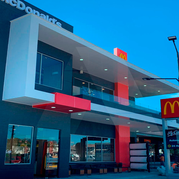 Προσαρμοσμένο μέγεθος ACP Alucobond Drawing Aluminium Composite Panel για τοίχους κουρτίνας