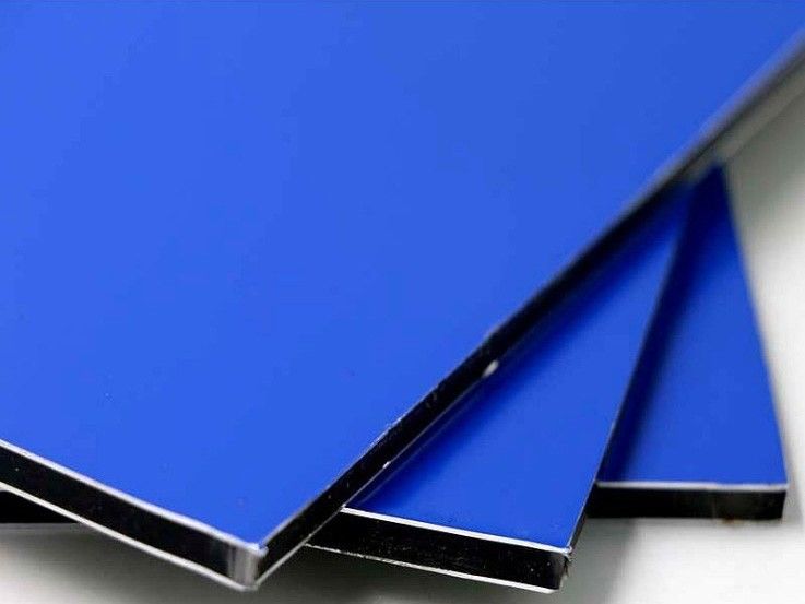 ISO 9001 Φαρμακευτική επικάλυψη PVDF φύλλου 4mm ACP Οικονομική και ανθεκτική για την κατασκευή προσόψεως Γρήγορη αποστολή