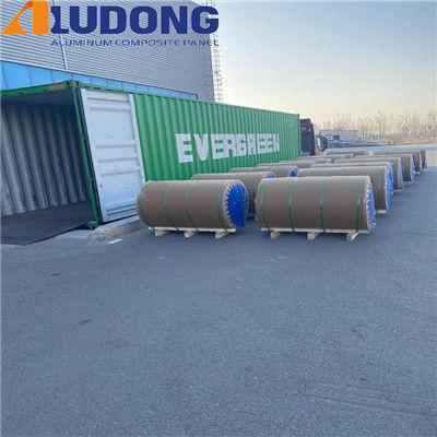 0.18mm Ultra Thin Glossy PE / PVDF Coated Aluminium Coil για την εκτύπωση επένδυσης σήμανσης