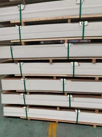 3mm 4mm 5mm PE στερεές μεταλλικές στιλπνές δύο πλευρές επιτροπής αργιλίου σύνθετες που χρωματίζονται