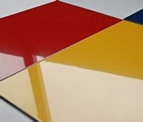 Ελαφρύ βάρος Πίνακα σύνθετου αλουμινίου λαμπερού χρώματος ACP για χρήση σε κτίρια και εσωτερικά