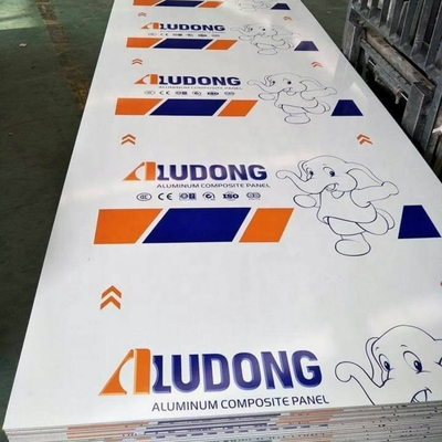 Προσαρμοσμένο μέγεθος ACP Alucobond Drawing Aluminium Composite Panel για τοίχους κουρτίνας